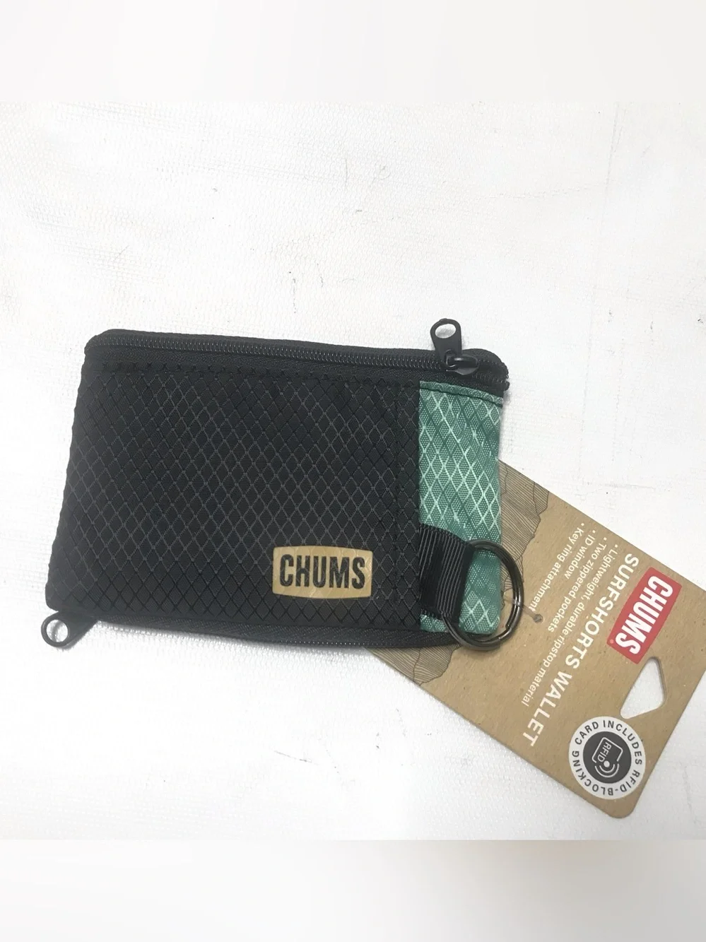 New Chums Surfshorts Wallet RFID Blocking Slim Zippered Black Green New
